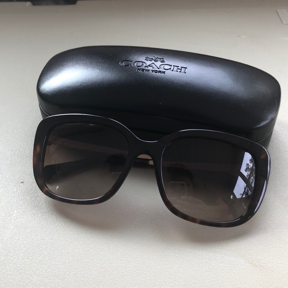 Coach women’s Sunglasses